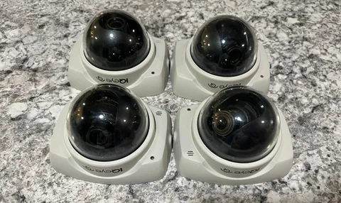 Lot of 4 IQeye IQD31S IP Network Security Cameras POE Indoor Tested Working