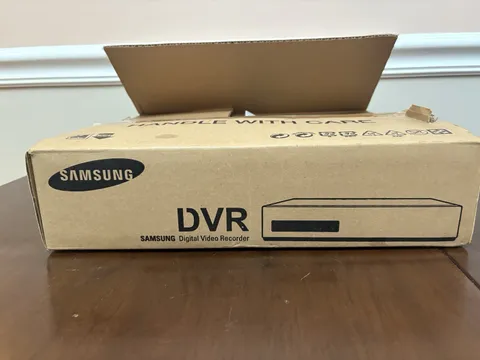 Samsung SRD-440N5G 4-Channel Digital Video Recorder
