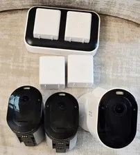Arlo Pro Security Camera Lot 3 Cameras + Dual Charger + 4 Rechargeable Batteries