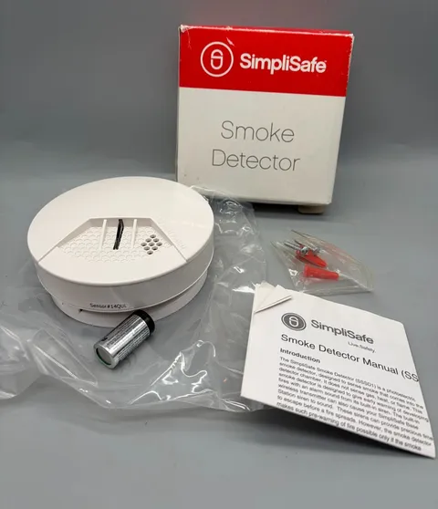 SimpliSafe Smoke Detector Sensor Alarm SSSD1 (Gen 1)