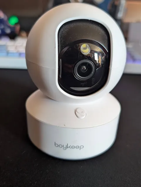 Boykeep 2K Pet Dog Camera with Phone App, 5G/2.4GHz WiFi Indoor Security Camera