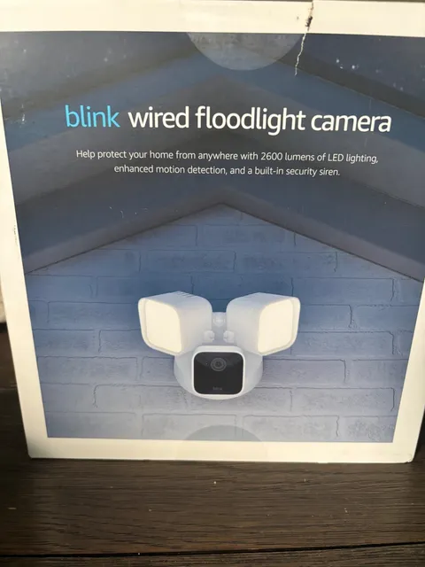 Blink Wired Floodlight Camera - White
