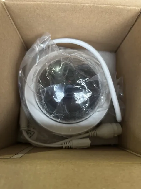 ZUUM LS-D4MPS2-IP-2.8-IR30-WH 4MP IP PoE Turret Security Camera Open Box