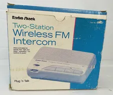 VTG RadioShack Wireless FM Intercom Plug 'n Talk Hands-Free Voice 2-Station
