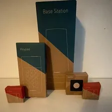 SimpliSafe Wireless Wi-Fi Indoor Alarm System Base Station Keypad Entry Sensor