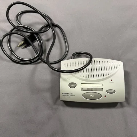Radio Shack 3 Channel FM Wireless Intercom 43-3105 Single Unit Only Tested Works