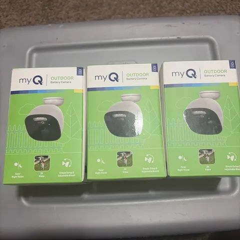 myQ OUTDOOR CAMERA - 3 PACK