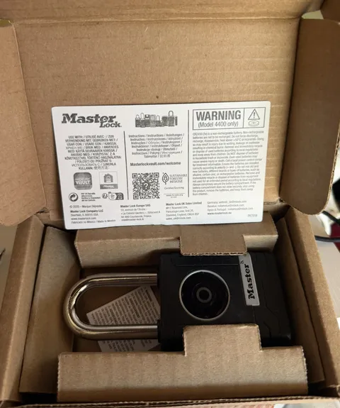 Master Lock 4401LHEC Bluetooth Padlock 11/32 x 2-7/32 in. BRAND NEW IN BOX