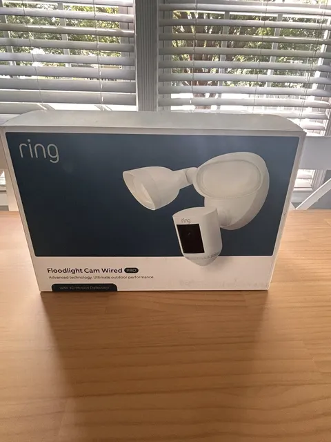 Ring Floodlight Cam Wired Plus **BRAND NEW** 1080p HD White