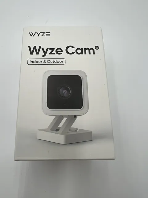 WYZE CAM INDOOR OUTDOOR WIRED CAM V3 WYZEC3  BRAND NEW, FACTORY SEALED
