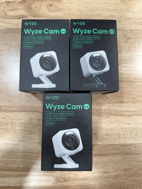 Wyze Cam v4 - 2.5K QHD Indoor/Outdoor WiFi Smart Security Camera