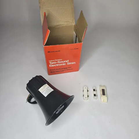 Safe House Two-Sound Electronic Siren 49-488F Extras Access. RadioShack Tandy