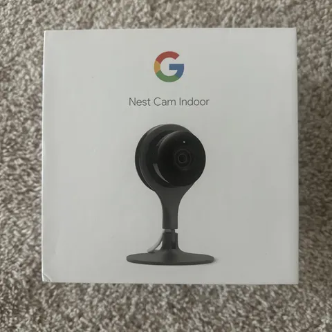 Google Nest Indoor Security Camera NC1102ES 1st Generation - Open Box