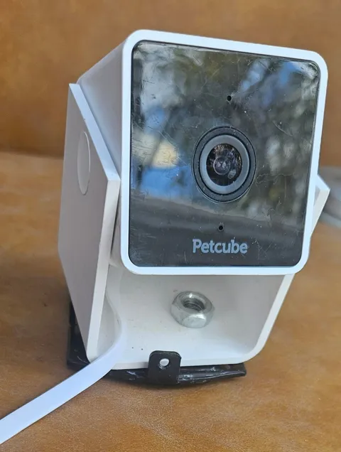 Petcube CC10US Cam Pet Monitoring Camera with Built-in Home Surveillance NEW