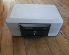 Sentry 1100 Portable Fire Safe Key Lock Gray Small 30 Min Fire Rating