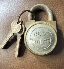 Vintage 1970 Brass Rust Resistant Keyed Padlock w/ 2 Keys, 15mm Shackle