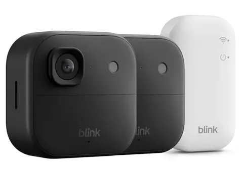 Blink Outdoor Security Camera 2 Cameras 2K+ Wireless smart Audio 2K video DIY