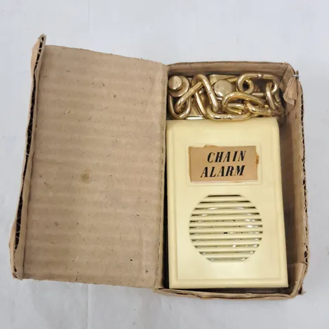 VINTAGE CHAIN Burglar Alarm New In Box. Works on Doors or Windows. Tested