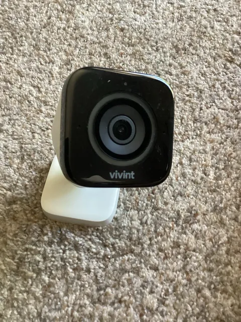 Vivint VS-ODC350-WHT Outdoor IP Surveillance Camera 1080p Weatherproof