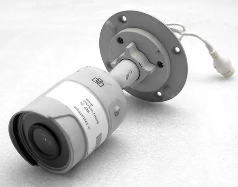 INTERLOGIX TRUVISION TVB-5502 SERIES 5 IP FIXED LENS BULLET CAMERA