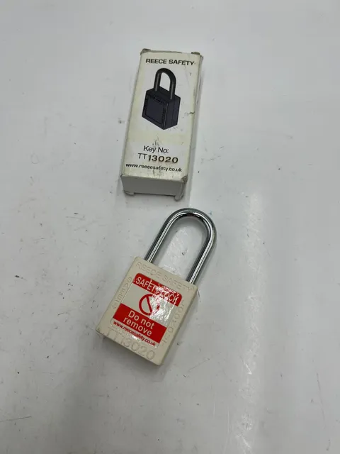 (QTY 1) Reece Safety Lock TT13020 White KEY NO. TT-13020 PADLOCK