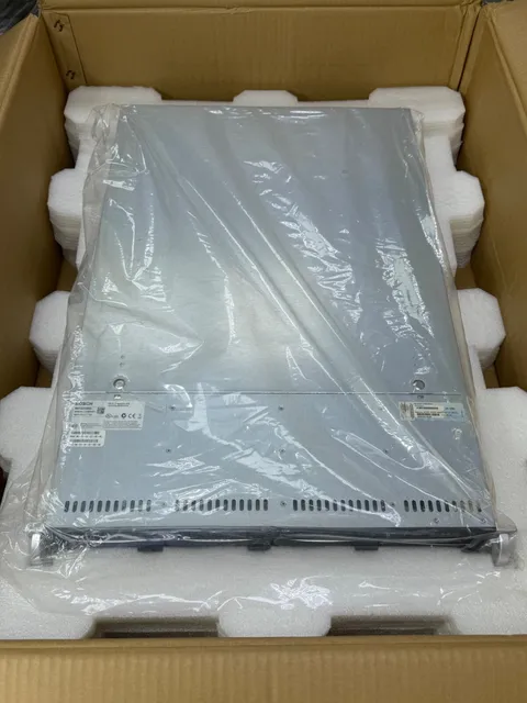 BOSCH BRS-RAC2-8200A DIGITAL VIDEO RECORDER BRS 2U 19" RACKMOUNT 16TB