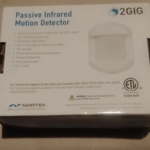 2GIG PIR1-345 Wireless Pet Immune PIR Motion Sensor Indoor White