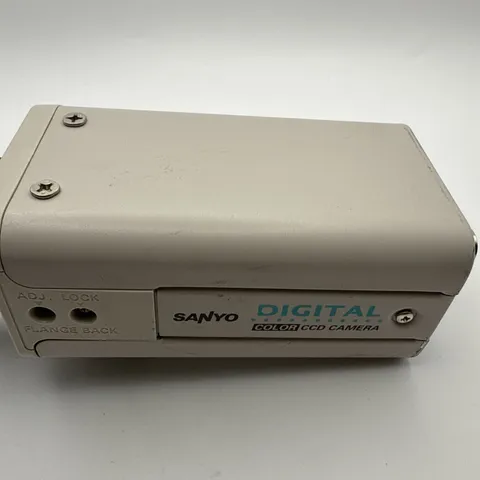 Sanyo VCC-6594E CCTV 520TVL 2.8-12mm Security Surveillance Color Camera