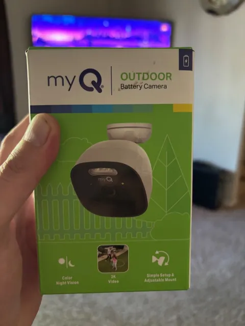 NIB! Chamberlain myQ Outdoor Battery CAM | 2K Camera, Color Night Vision *1161