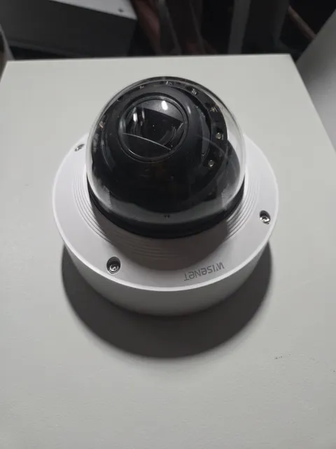 Hanwha Wisenet XNV-6083R 2MP IP Dome Camera PoE IR  Outdoor  Tested Working