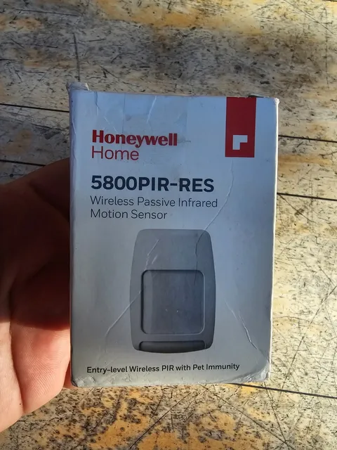 Genuine Honeywell 5800PIR-RES Wireless PIR, Pet Immune Motion Sensor - Brand New