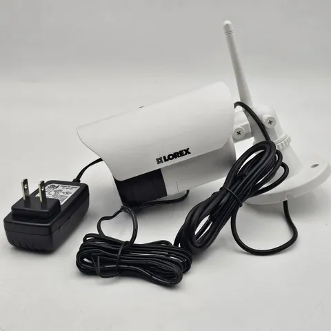 Lorex MC2232 Wireless MPEG4 Outdoor Security Camera 2.4GHz w/ power supply