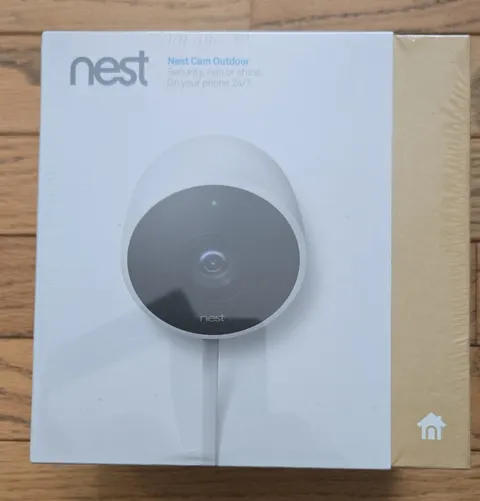 Nest Cam Outdoor 1080p Wi‑Fi IP Camera Weatherproof Night Vision 2-Way White