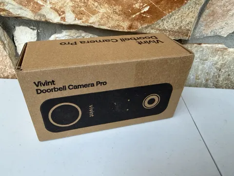 ⭐ VIVINT DOORBELL CAMERA PRO - GENERATION 2 - (VS-DBC350-WHT) **BRAND NEW!!!** ⭐