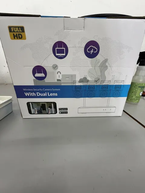 xmartO Wireless Security Camera System 16CH NVR PTZ 4MP Size Large