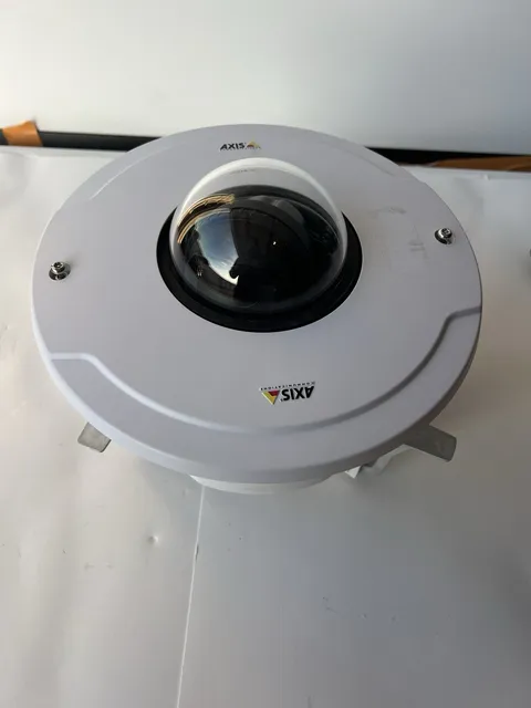 Axis Communications P3245-LVE Network Dome Security Camera P/N: 01593-001-01