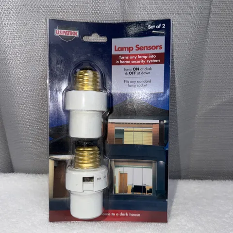 Automatic Lamp Sensors Dusk to Dawn Security Light Switch System Socket - 2/Pack