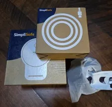 SimpliSafe Outdoor Camera CM021 – NEW Sealed + NEW 16ft Power  + Black Silicone