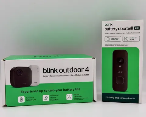 Blink Outdoor 4 Wireless Camera Security System & Blink Video Doorbell 2k+ Lot