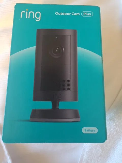 Ring Outdoor Cam Plus Battery 2K HD Smart Security Camera - Black