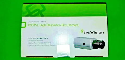 INTERLOGIX TVC-6110V-1-N TruVision Box Camera, 600 TVL Digital D/N 12v (No Lens)