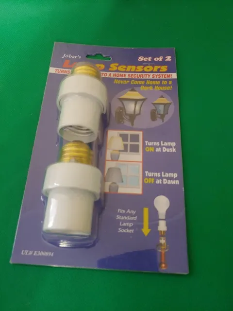 Automatic Lamp Sensors Dusk to Dawn Security Light Switch System Socket - 2/Pack