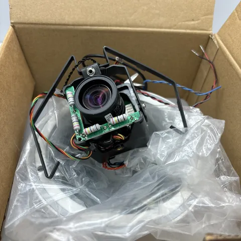 NEW BOX AMERICAN Discover 350 DYNAMICS SURVEILLANCE CAMERA NO DOME ADCA35DWIT4N