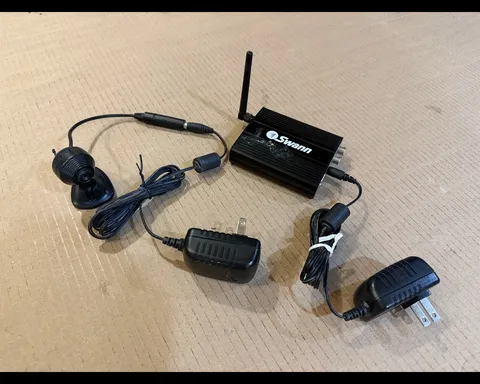 Swann Microcam  Wireless Security Tiny Pephole Camera System 4 Channel