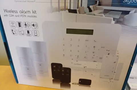 WIRELESS ALARM KIT AVIDSEN 100720 PSTN + GSM
