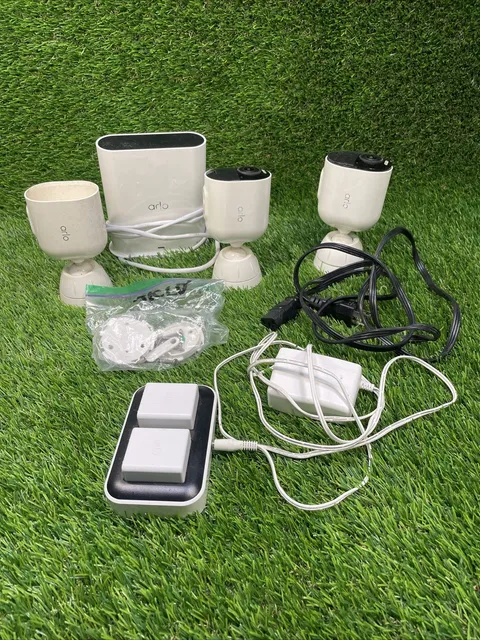 Arlo Pro Wireless Home Security Camera System Bundle Cameras BaseStation Charger