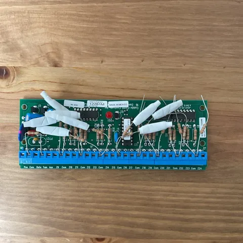 GE INTERLOGIX NETWORX CADDX NX-216E 16 ZONE SECURITY ALARM EXPANDER MODULE