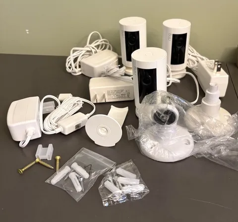 x3 Ring Indoor Cam (1st Gen) HD Security Camera 5UM4E5