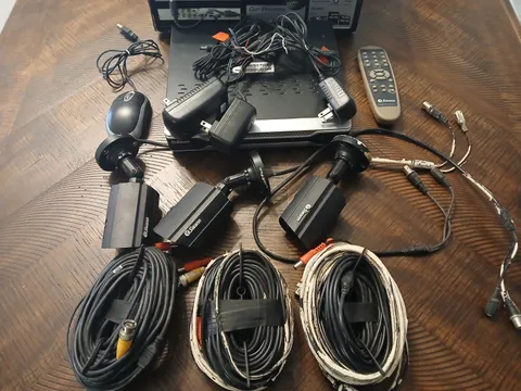 Swann DVR  H.264 DVR4-1300 4 Channel Digital Video Recorder With Cameras