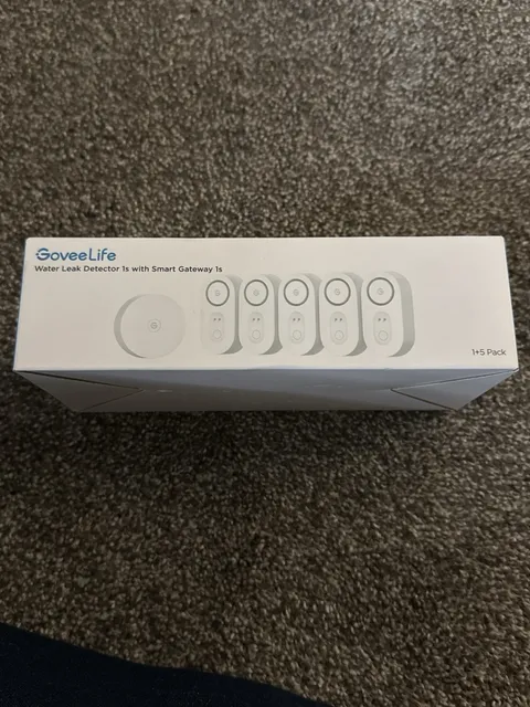 GoveeLife H5059 H5044 Water Leak Detectors. Smart Gateway Plus 5 Detectors.